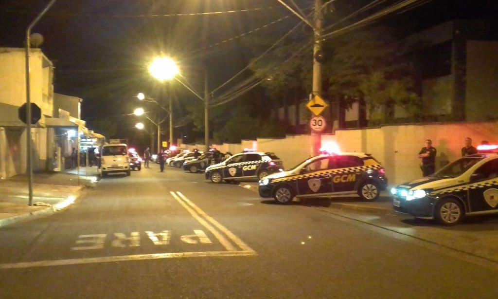 Viaturas da Guarda Civil Municipal (GCM) em operação