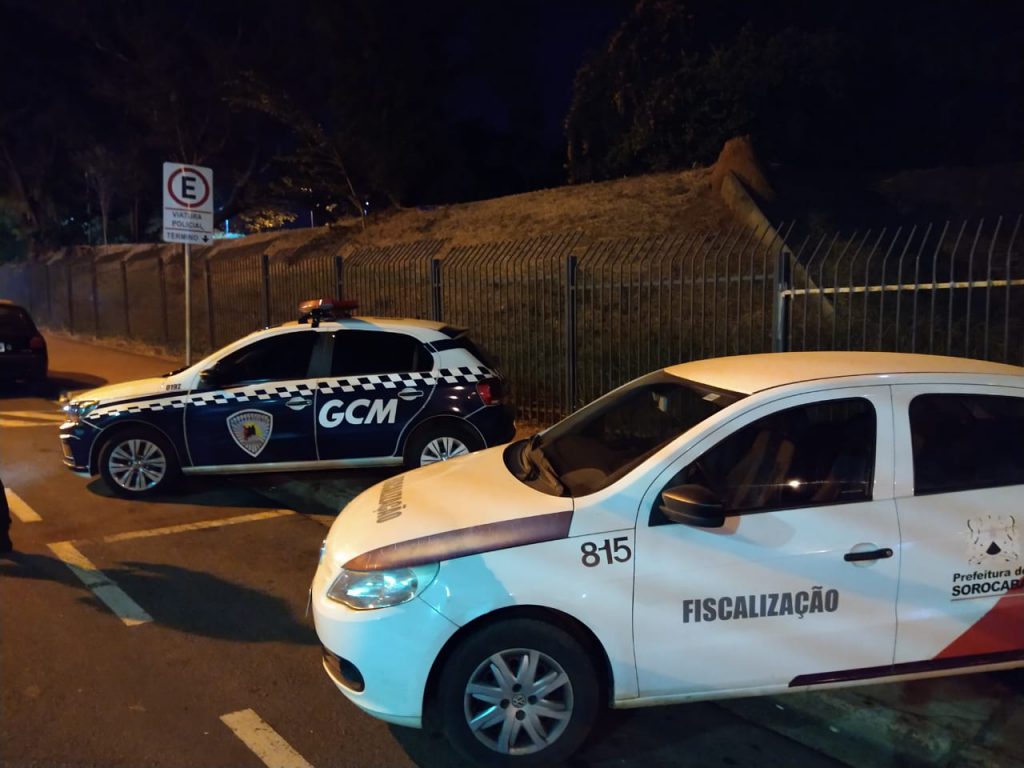 Viaturas da GCM e da Fiscalização da Secretaria de Segurança Urbana (Sesu)