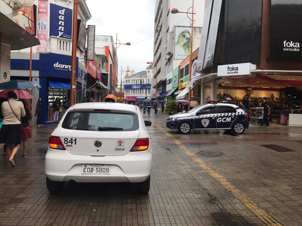 Viatura da Fiscalização e da Guarda em "Todos Contra a Covid" 