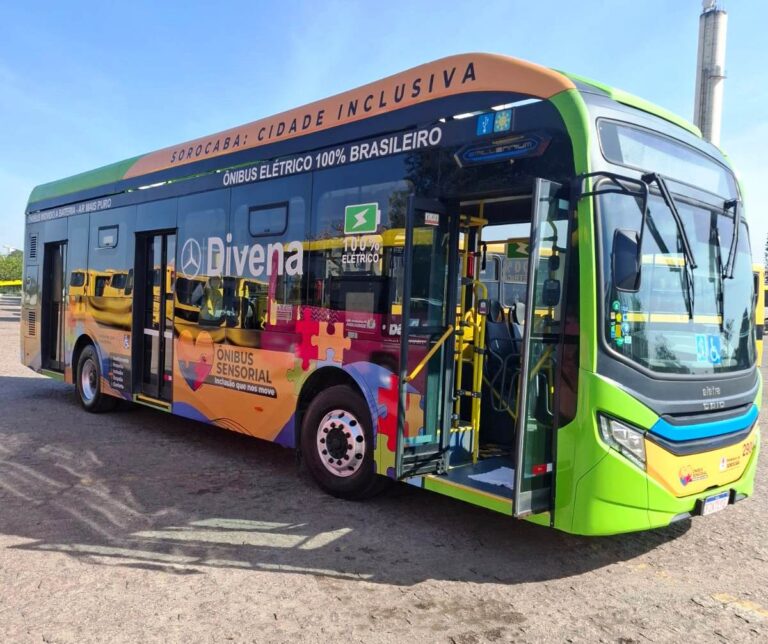 Prefeitura retoma Linha Rosa e cria Ônibus Sensorial nos horários de pico entre terminais no Centro de Sorocaba