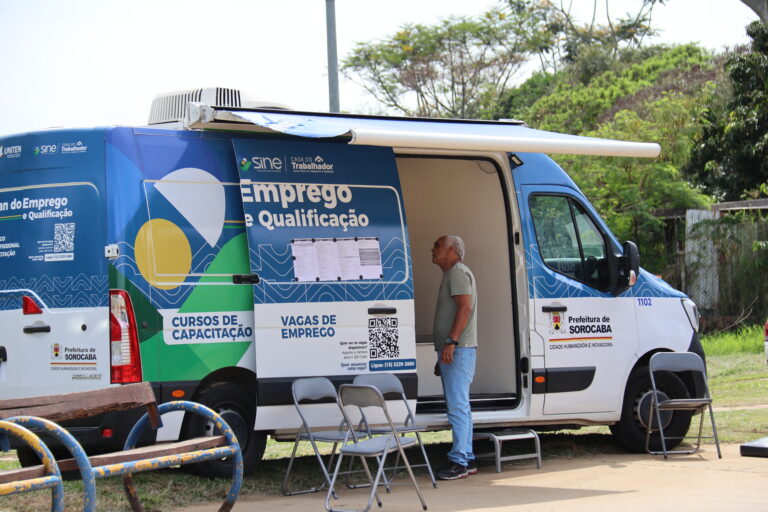 Van do Emprego estará em sete endereços na próxima semana (de 5 a 9 de outubro)